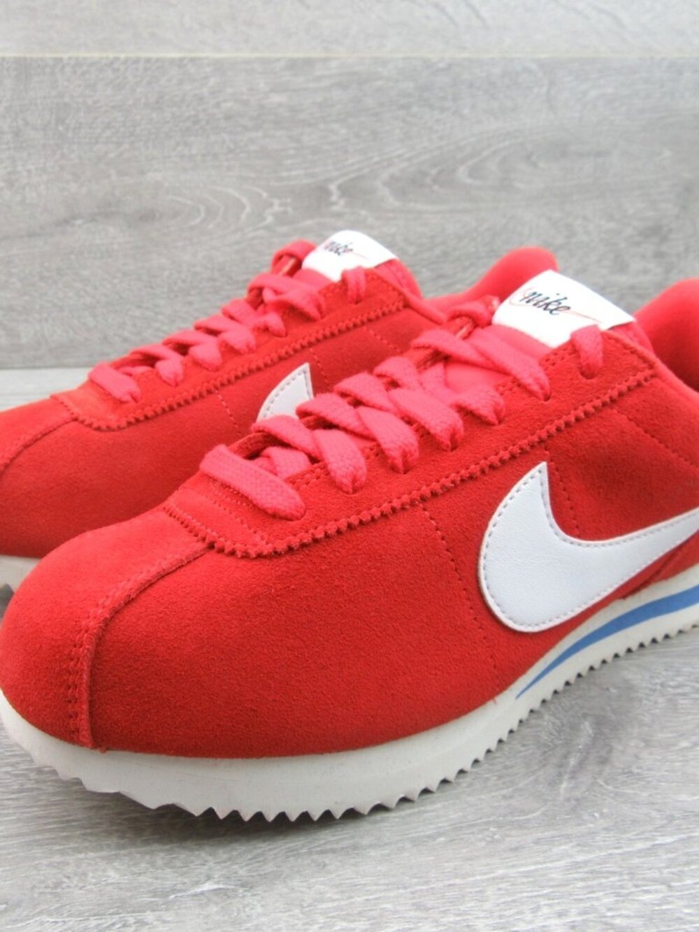 Nike Cortez Women's Size 7 Crimson Red Blue Sail White Sneakers NEW - Picture 4 of 13